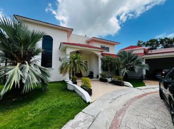 Casa de 4 habitaciones, Benito Juárez · Casa de 560 m² con 4 Recámaras en Renta, Cancún