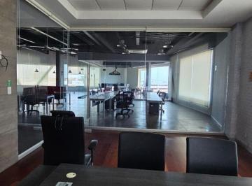 Oficina · 365m² · Bonitas Oficinas en Renta en Plaza Bugambilia