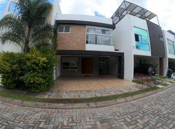 Casa · 194m² · 4 Recámaras · 2 Estacionamientos · Casa en Venta Fraccionamiento Arboreto - (4)