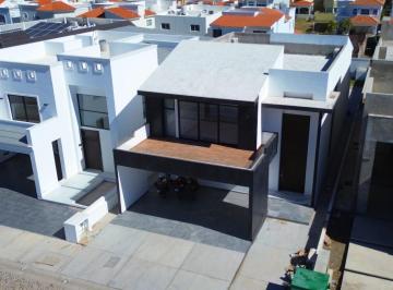Casa de 4 habitaciones, Mazatlán · Venta de Hermosa Casa en Mazatlan