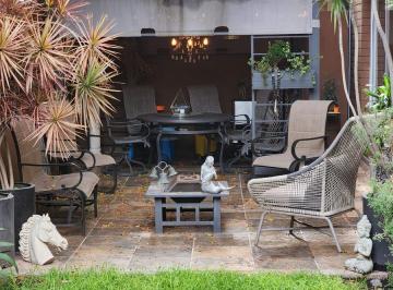 Departamento · 118m² · 3 Recámaras · 2 Estacionamientos · Departamento en Planta Baja con Amplio Jardín y Terraza en Ventanas
