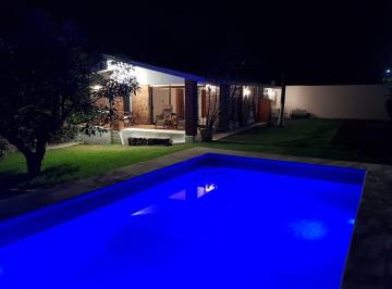 Casa · 195m² · 3 Recámaras · 3 Estacionamientos · Casa - Fraccionamiento Las Fincas