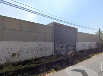 Terreno / Lote · 1m² · Gran Terreno en Venta Cacalomacan, Toluca Estado de México
