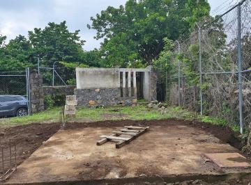 Terreno / Lote , Tepoztlán · Terreno en Venta en Tepoztlán Morelos, con Construcción en Obra Negra