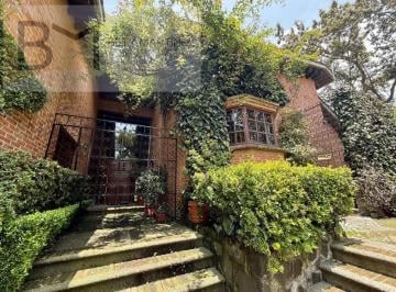 Casa en condominio de 3 habitaciones, Cuajimalpa de Morelos · Casa en Condominio en Venta en Acopilco en Fraccionamiento con Club Hípico