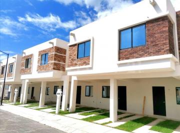 Casa en condominio · 112m² · 3 Recámaras · 2 Estacionamientos · Casa en Venta en Rincón del Sol