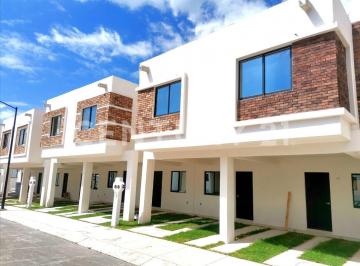 Departamento · 112m² · 3 Recámaras · 2 Estacionamientos · Casa en Venta en Rincón del Sol