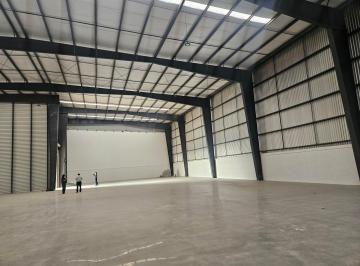 Nave industrial , Saltillo · Nave Industrial en Renta 2185 m²