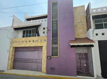 Casa de 4 habitaciones, Oaxaca de Juárez · Casa en Venta 4 Recámaras en San Sebastián Tutla.