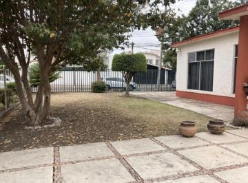 Casa en condominio de 3 habitaciones, Querétaro · Oportunidad Proyecto Remodelación Casa en Venta en Querétaro Jurica