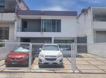 Oficina , Guadalajara · Oficinas en Ventaexcelente Ubicación, a Unos Pasos de La Minerva.