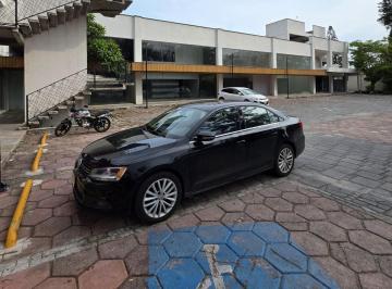 Local comercial · 112m² · 15 Estacionamientos · Local - Delicias