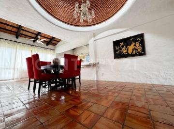Departamento · 160m² · 2 Recámaras · 1 Estacionamiento · Pent House Marina Puerto Vallarta en Venta