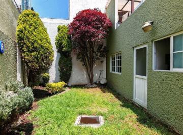 ba01ac720f3452795d23eaffe9be39962f8bf2ae7cfa852b793ec08a15e19444 · Casa en Venta, en Calle Privada, en Colonia Tlalpan Centro, Cdmx