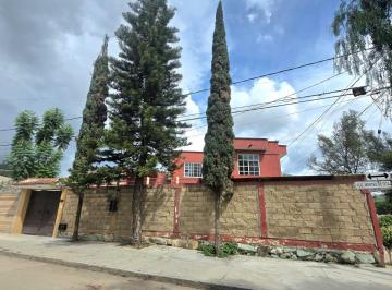 Casa de 5 habitaciones, Oaxaca de Juárez · Casa en Venta con Departamento en Colonia Vicente Suarez.