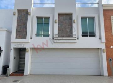 Casa · 3 Recámaras · Casa en Venta Hacienda Molino de Flores Culiacan Sinaloa