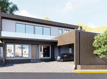 Casa de 5 habitaciones, Monterrey · Casa en Venta en Monterrey Zona Carretera Nacional La Herradura Club de Golf
