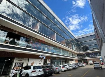 N/A · Se Renta Oficina en Plaza Comercial La Reserva - Lomas del Campanario, Querétaro
