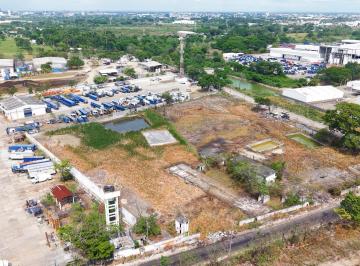 Terreno / Lote , Villahermosa · Terreno Industrial en Venta en Anacleto Canabal F - 1079