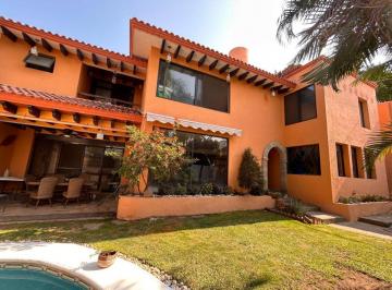 Casa de 3 habitaciones, Cuernavaca · Se Vende Casa en Reforma