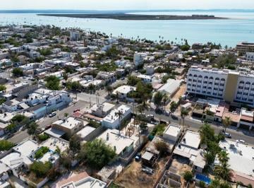 Casa de 3 habitaciones, La Paz · Casa en Venta en El Centro de La Paz Bcs