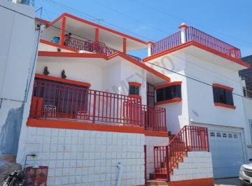 Casa · 326m² · 6 Recámaras · 2 Estacionamientos · Casa en Venta Colonia Hidalgo Culiacan Sinaloa