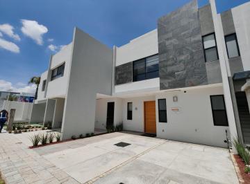 Casa en condominio · 164m² · 4 Recámaras · 2 Estacionamientos · Casa Nueva en Venta con Roof Garden en Fraccionamiento en Lomas de Angelópolis III, Puebla