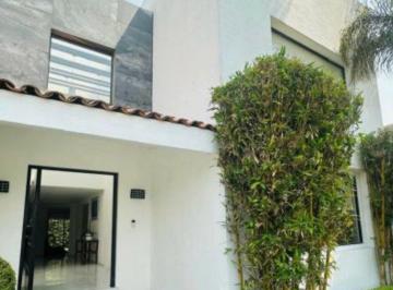 Casa de 4 habitaciones, Querétaro · Renta Casa en El Campanario - Seguridad Estilo y Confort