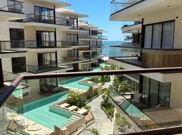 Departamento de 2 habitaciones, Mazatlán · En Venta Departamento en Mazatlan de 2 Recamaras, Equipado y Frente Al Mar (A Pie de Playa)
