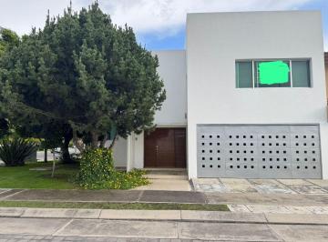 Casa de 3 habitaciones, San Andrés Cholula · Renta de Casa con Jardín Zona San Martinito, San Andres Cholula
