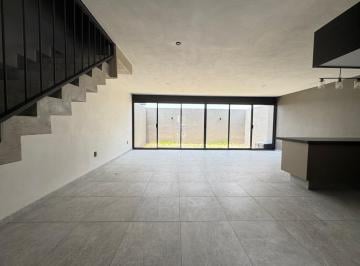 Casa en condominio de 3 habitaciones, Zapopan · Casa en Coto Frente a Nuevo Hospital Santa María Chapalita
