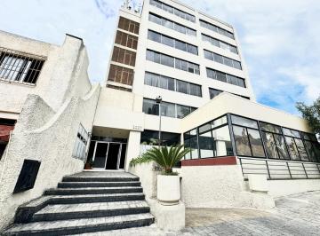 Oficina , Guadalajara · Oficina en Venta en La Col. Chapalita, Sobre Lopez Mateos