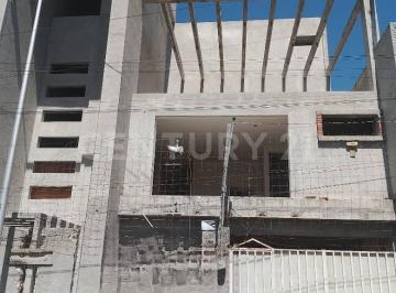 Casa · 500m² · 4 Recámaras · 2 Estacionamientos · Venta de Casa en Obra Gris en Puebla Cerca de Zavaleta y Forjadores.