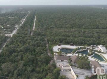 Terreno / Lote · 300m² · Playa del Carmen Venta de Terreno