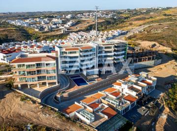 Casa · 374m² · 3 Recámaras · 2 Estacionamientos · Casa en Venta en Privada con Vista Al Mar – Tijuana - (4)