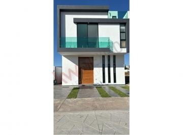 N/A · Casa en Venta en Bosques Vallarta, Zapopan, jalisco