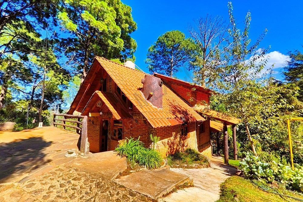 Cabaña en Mazamitla La Cofradía con Vista Al Bosque Ideal Para Inversión en Airbnb