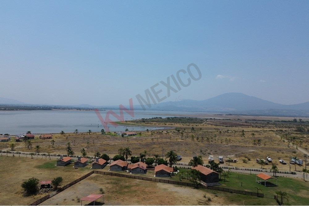Residential Land Plots on the Shores of Lake La Vega