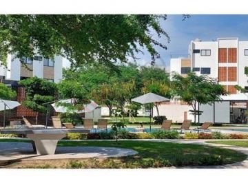 Departamento · 880m² · 3 Recámaras · 3 Estacionamientos · Departamento Amueblado en Renta en Puerto Vallarta, Jalisco