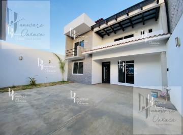 Casa · 240m² · 3 Recámaras · Casa en Venta en San Francisco Tutla, Santa Lucía del Camino, Oaxaca