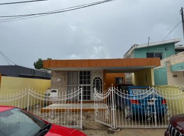 Casa de 3 habitaciones, Mérida · Casa en Venta en Zona Norte de Merida