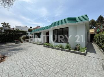 Casa · 219m² · 4 Recámaras · 6 Estacionamientos · Venta de Casa en Jardines del Sur, Xochimilco