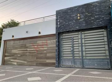 Casa · 381m² · 3 Recámaras · 6 Estacionamientos · Casa en Venta en Colonia Bachigualato Culiacan Sinaloa