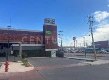 Local comercial · 58m² · 3 Estacionamientos · Local en Renta Plaza Fiesta, Chihuahua