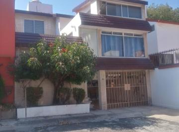Casa en Venta de 4 habitaciones Lomas Verdes 3a Sección · Vendo Casa en Lomas Verdes 3a Secc. Calle Cerrada