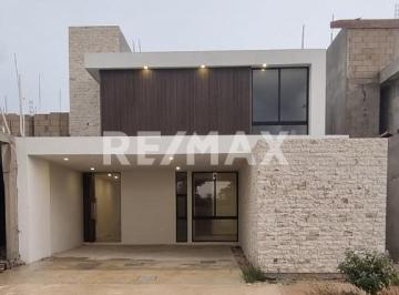 Casa · 347m² · 3 Recámaras · 2 Estacionamientos · Casa en Venta de 3 Recámaras con Piscina en Privada Nadira Conkal Mérida, Yuc. - (4)