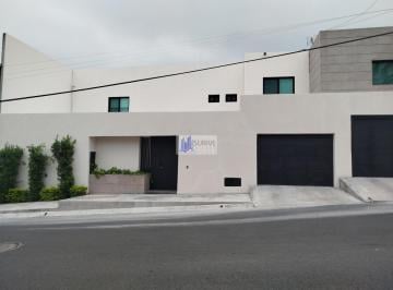 Casa de 5 habitaciones, Monterrey · Casa en Venta Cumbres 4to Sector Monterrey Nl