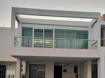 Casa de 3 habitaciones, Mazatlán · Casa en Venta en Mazatlán