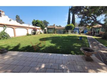 N/A · Se Vende Quinta con 4 Casas y Una Terraza en Jocotepec Jalisco