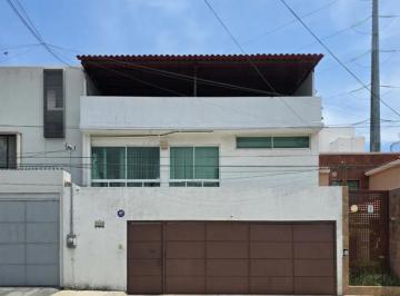 Se vende bodega en Jardines del Bosque · Se Vende Bodega en Jardines del Bosque